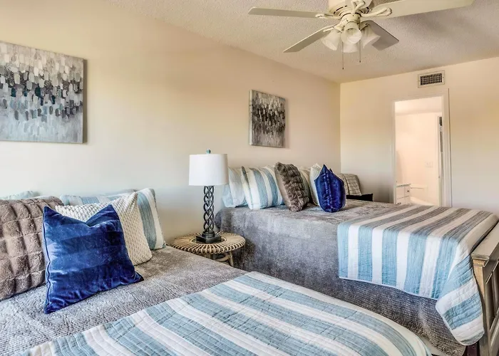 Beachfront Water View With Pool Sundeck Private Balcony And Wd * Clearwater Beach